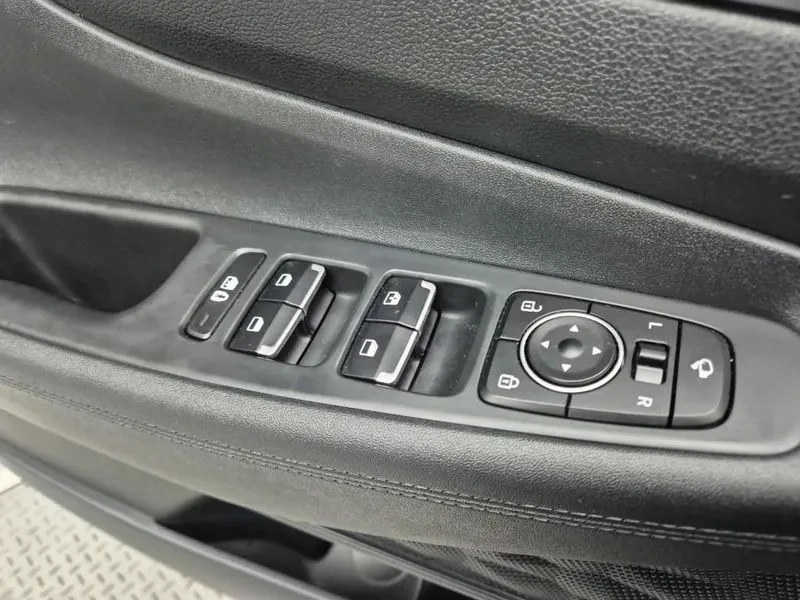 Hyundai Santa fe Diesel 2.2 2Wd Premium , снимка 15 - Автомобили и джипове - 56130341