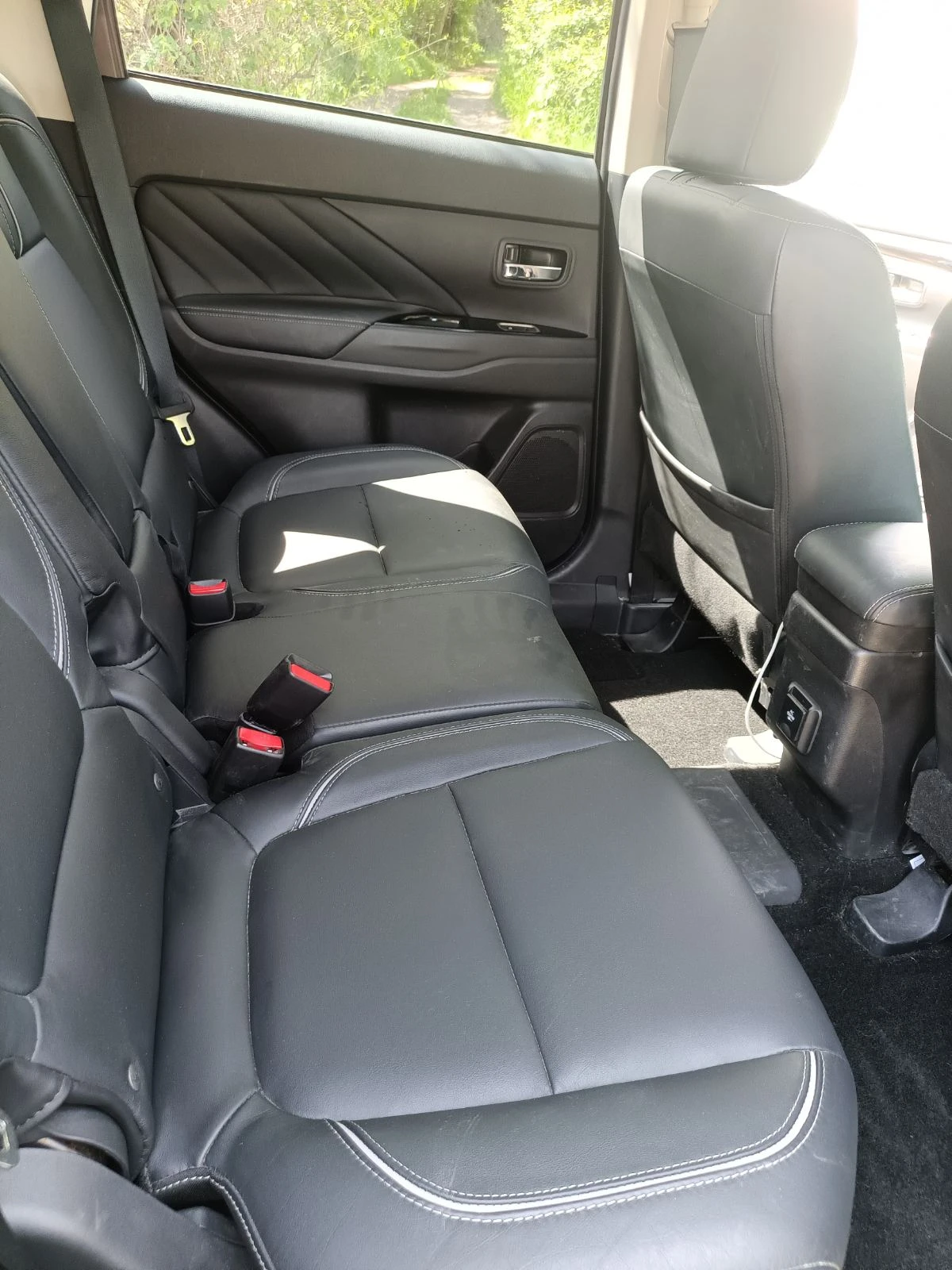 Mitsubishi Outlander Plug-in Hibrid | Mobile.bg � ����������� 15