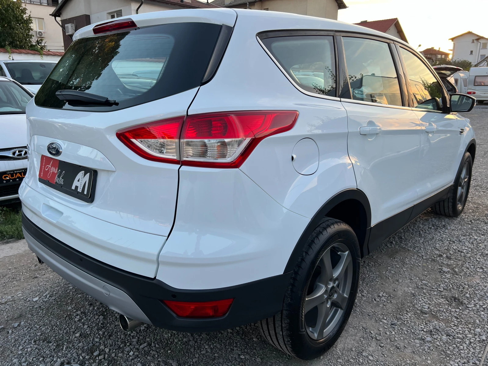 Ford Kuga 2.0TDCi 150k.c./6 скорости/Серв. история/189466км. - изображение 4