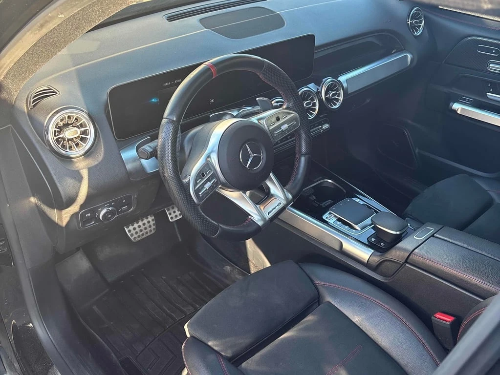 Mercedes-Benz GLB * AMG 35 * CARFAX * БЕЗ ПЪРВОНАЧАЛНА ВНОСКА - изображение 5