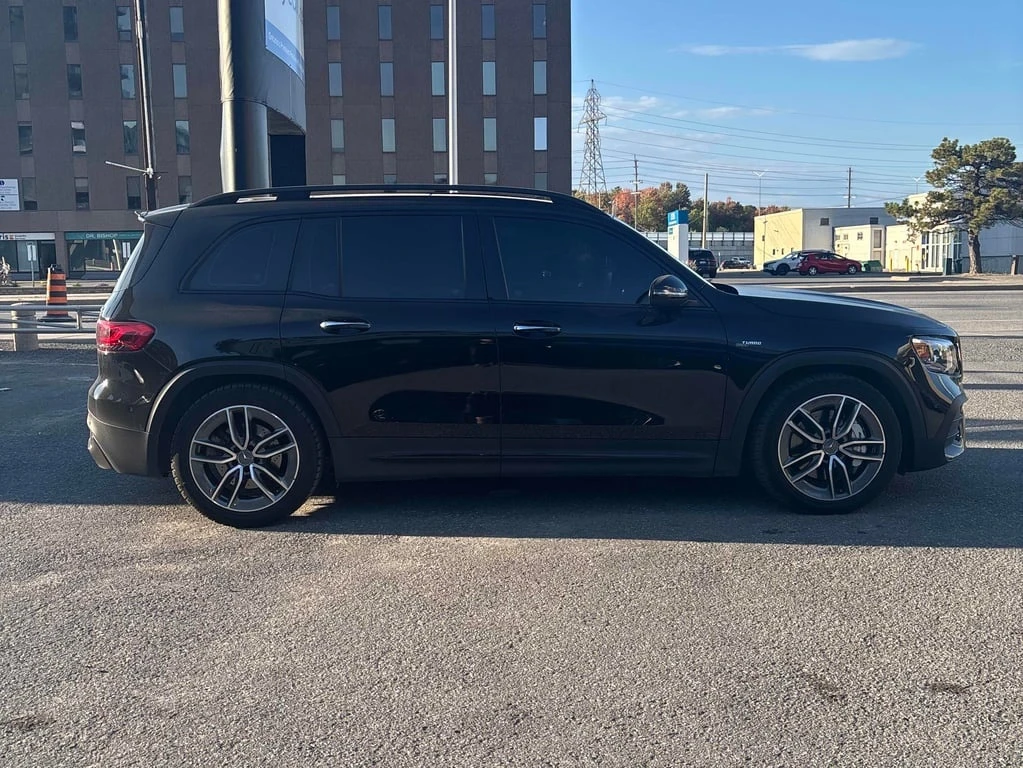 Mercedes-Benz GLB * AMG 35 * CARFAX * БЕЗ ПЪРВОНАЧАЛНА ВНОСКА - изображение 3