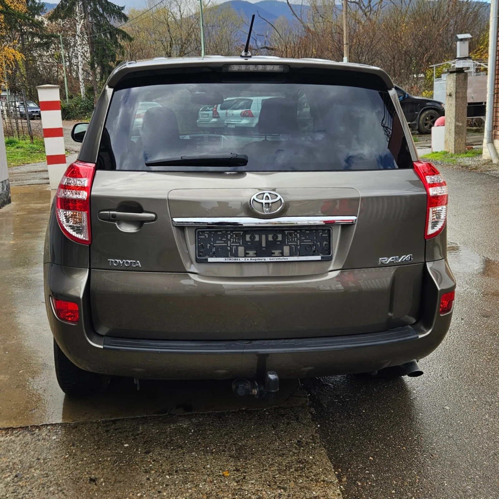 Toyota Rav4 2.2 D4D 150кс - изображение 4