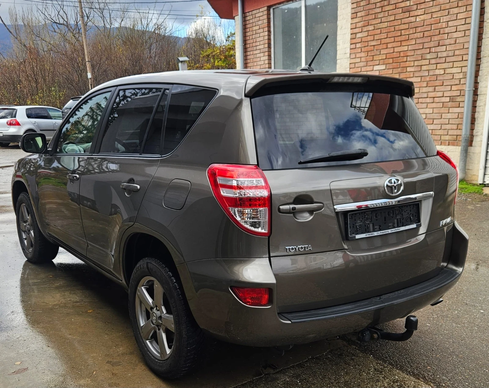 Toyota Rav4 2.2 D4D 150кс - изображение 5