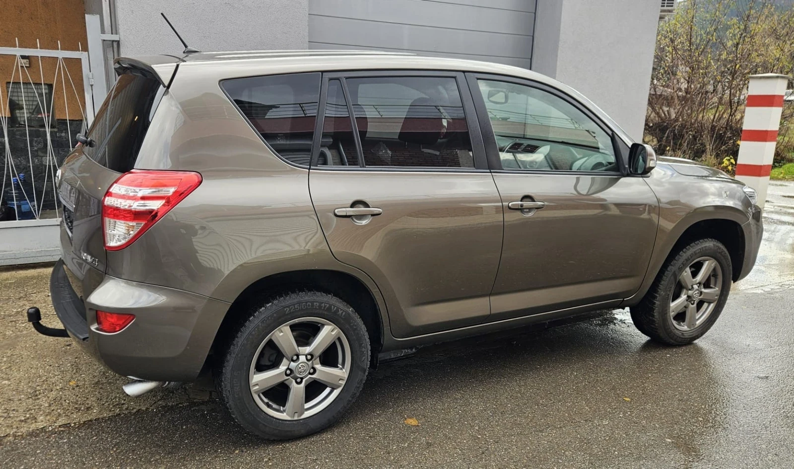 Toyota Rav4 2.2 D4D 150кс - изображение 6