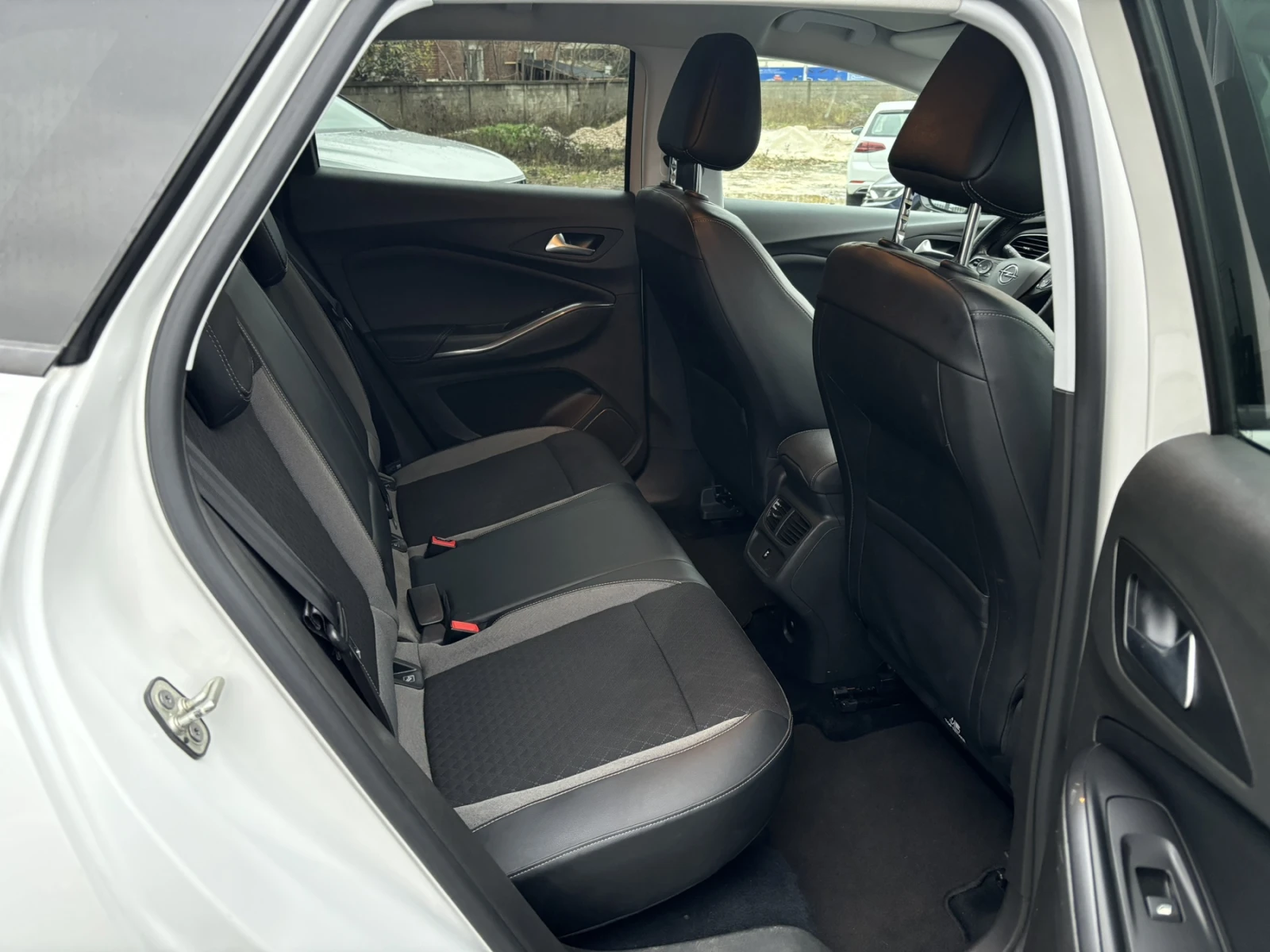 Opel Grandland X 1.5 ECOT DIESEL 130CV INNOVATION | Mobile.bg   17