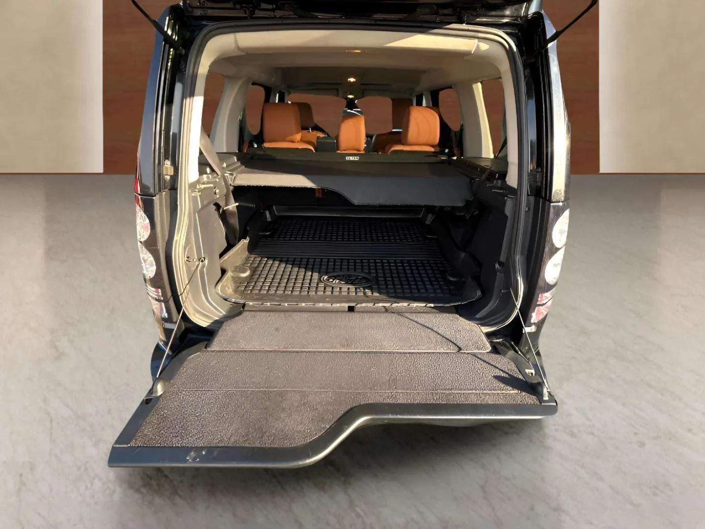 Land Rover Discovery 3.0 SDV6 - изображение 9