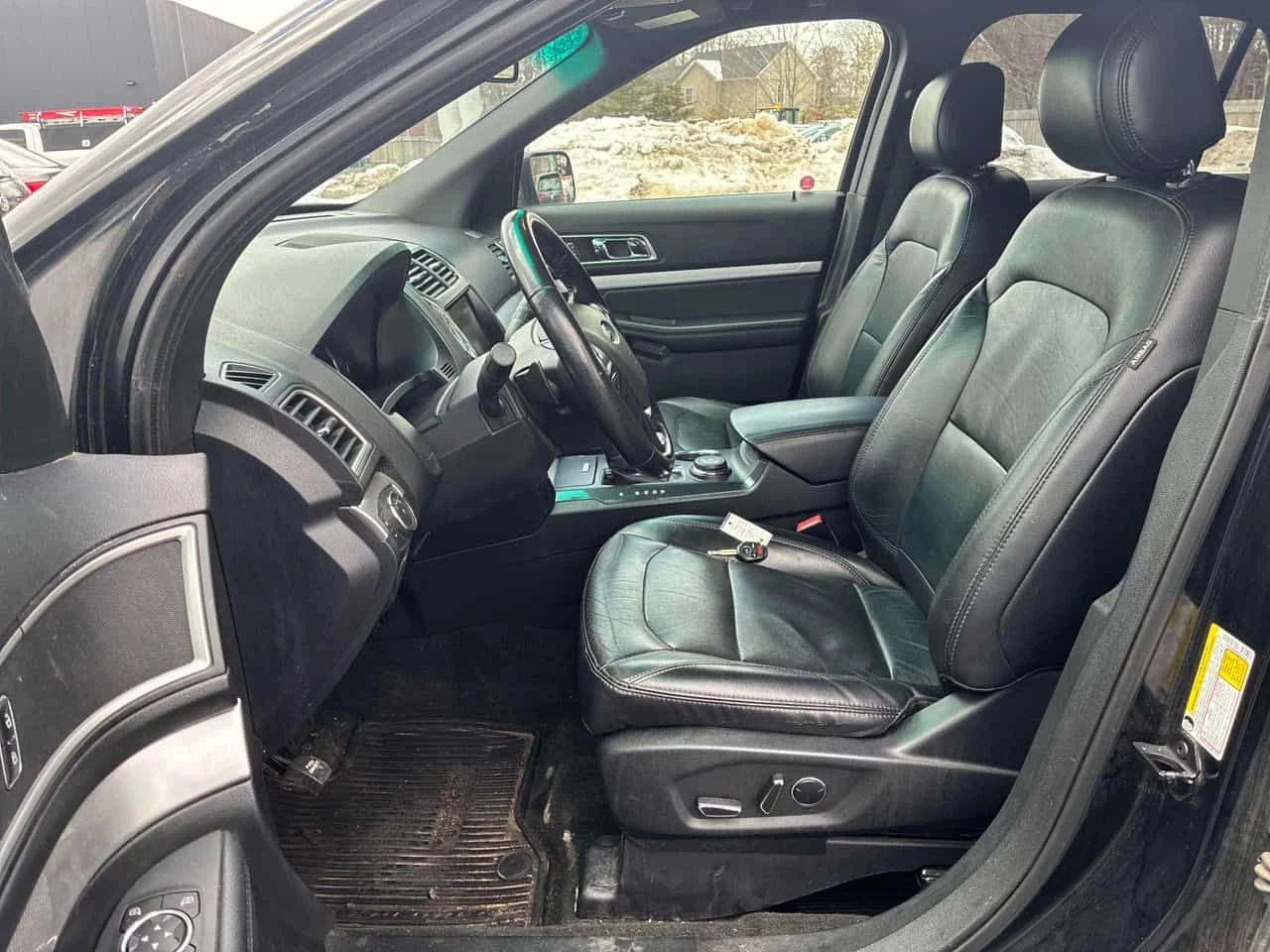 Ford Explorer * XLT * ПОДГРЕВ* KEYLESS* , снимка 5 - Автомобили и джипове - 53980638