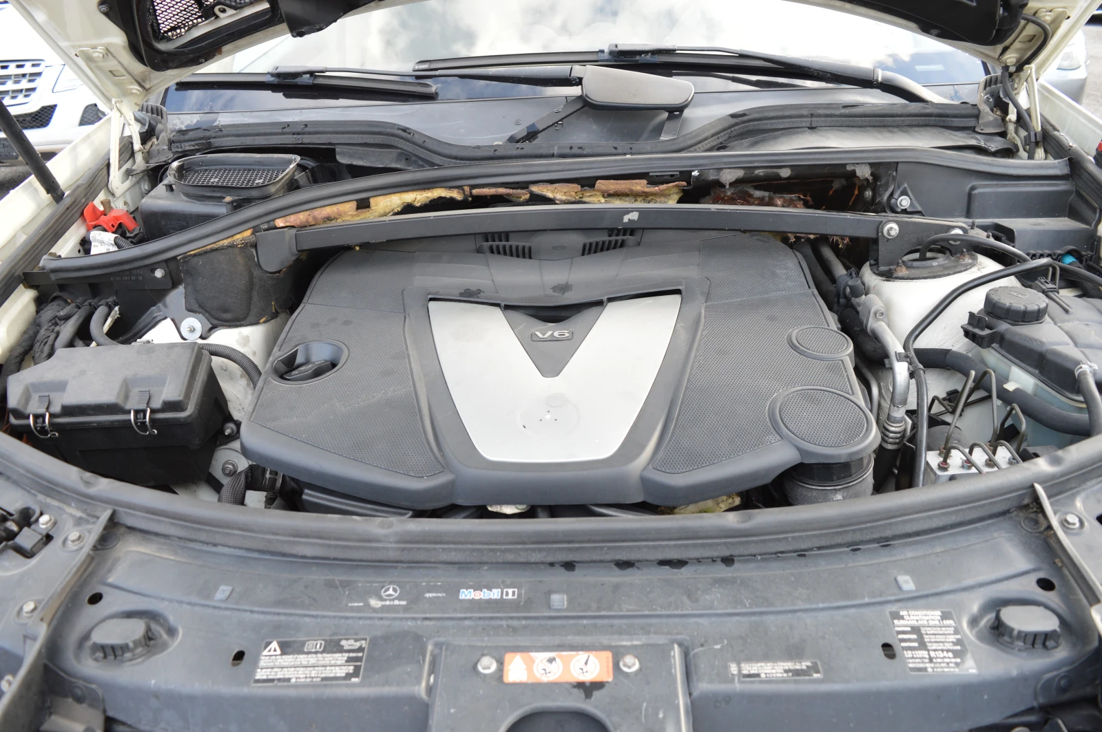 Mercedes-Benz GL 320 3.0CDI-4MATIC-FULL EKSTRI-7MESTA, снимка 17 - Автомобили и джипове - 54092068