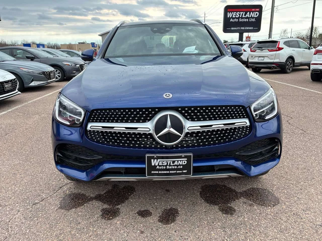 Mercedes-Benz GLC 300 ПОДГРЕВИ * ПАНО * KEYLESS * CARFAX, снимка 6 - Автомобили и джипове - 54479909
