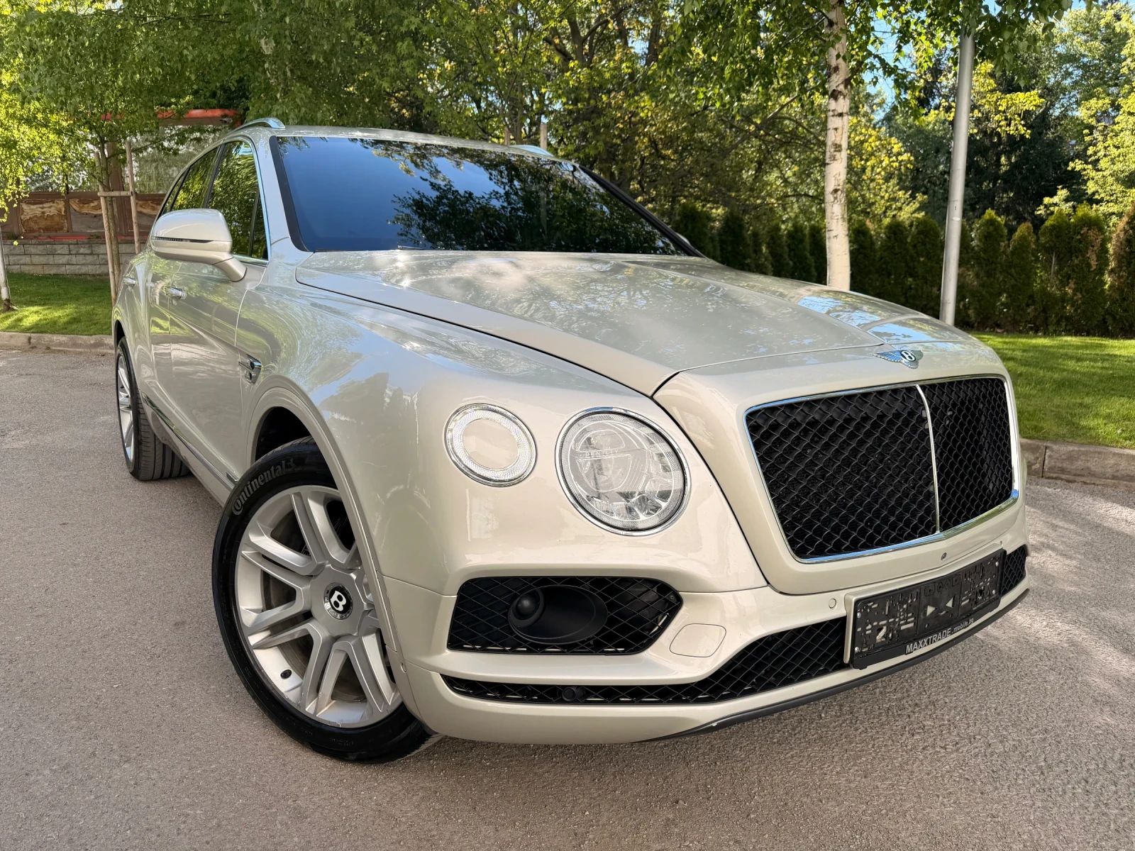 Bentley Bentayga V8 / 4.0d