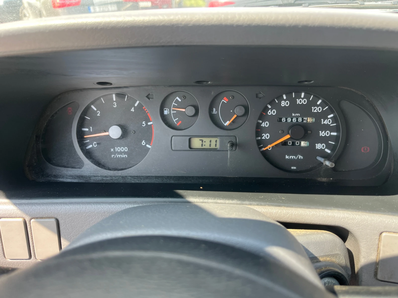 Nissan Terrano 2.7TDI 4X4, снимка 7 - Автомобили и джипове - 54644881
