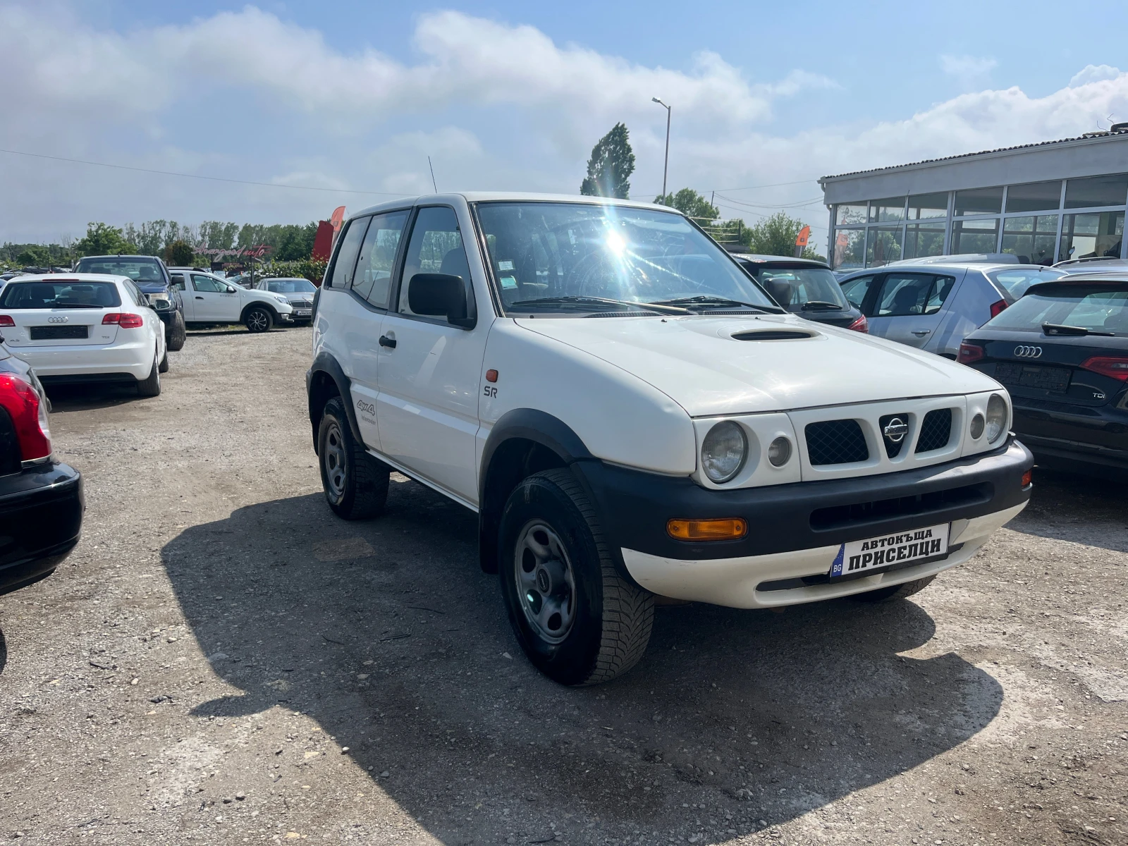 Nissan Terrano 2.7TDI 4X4, снимка 3 - Автомобили и джипове - 54644881