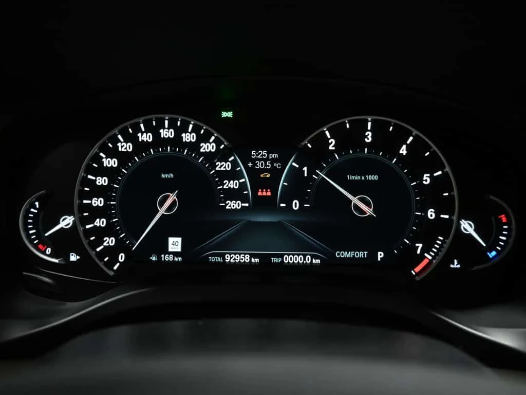 BMW X4 * xDrive30i Panoramic Roof Navigation Carplay * CA, снимка 15 - Автомобили и джипове - 54934596