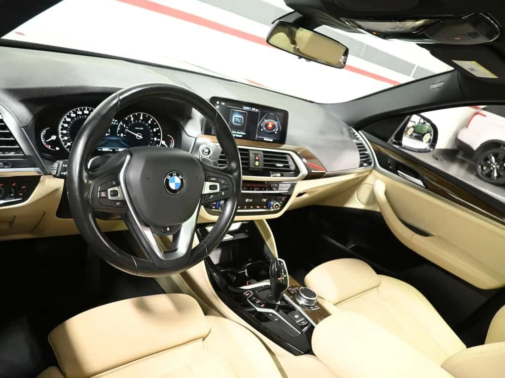 BMW X4 * xDrive30i Panoramic Roof Navigation Carplay * CA, снимка 10 - Автомобили и джипове - 54934596