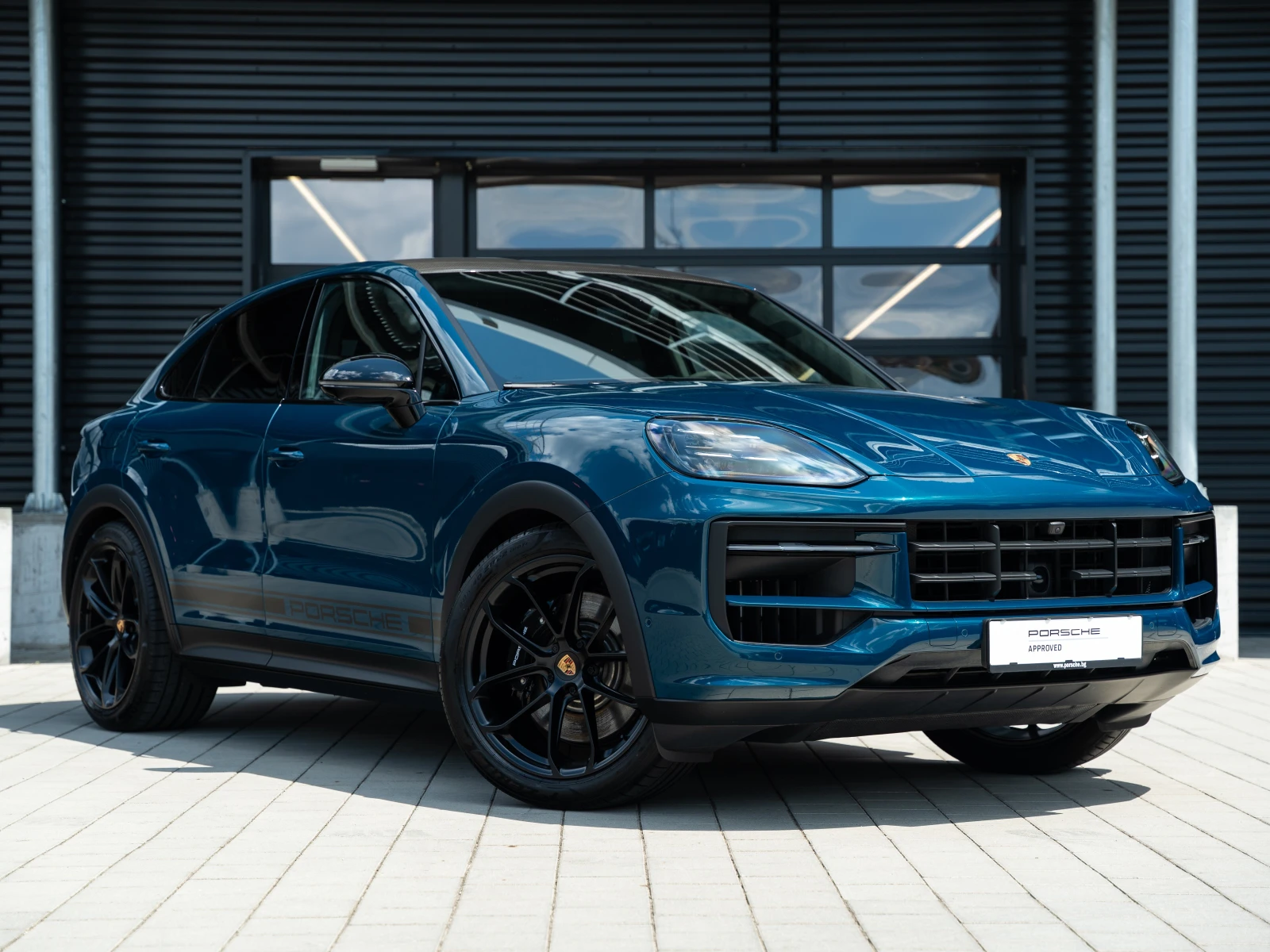 Porsche Cayenne GTS Coupe, снимка 3 - Автомобили и джипове - 55182992