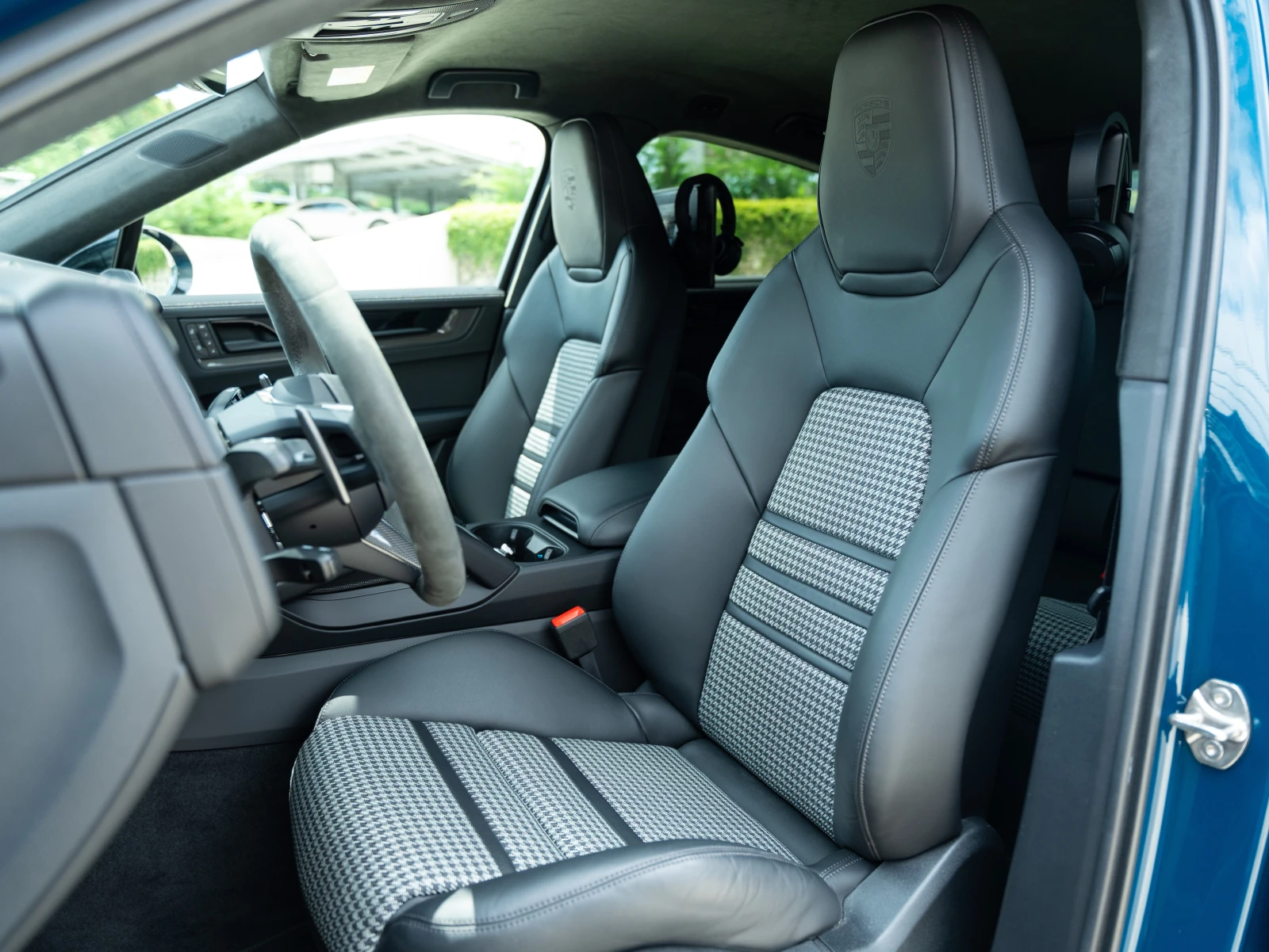 Porsche Cayenne GTS Coupe, снимка 6 - Автомобили и джипове - 55182992
