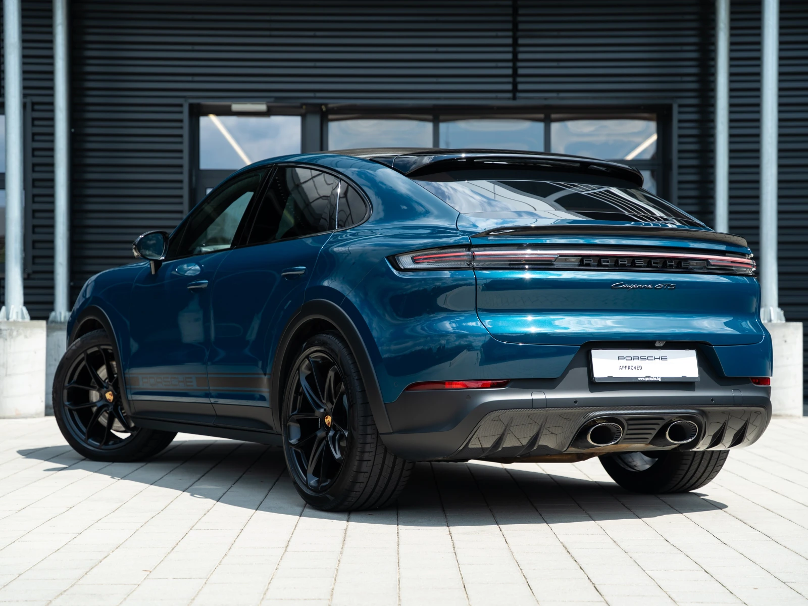 Porsche Cayenne GTS Coupe, снимка 2 - Автомобили и джипове - 55182992