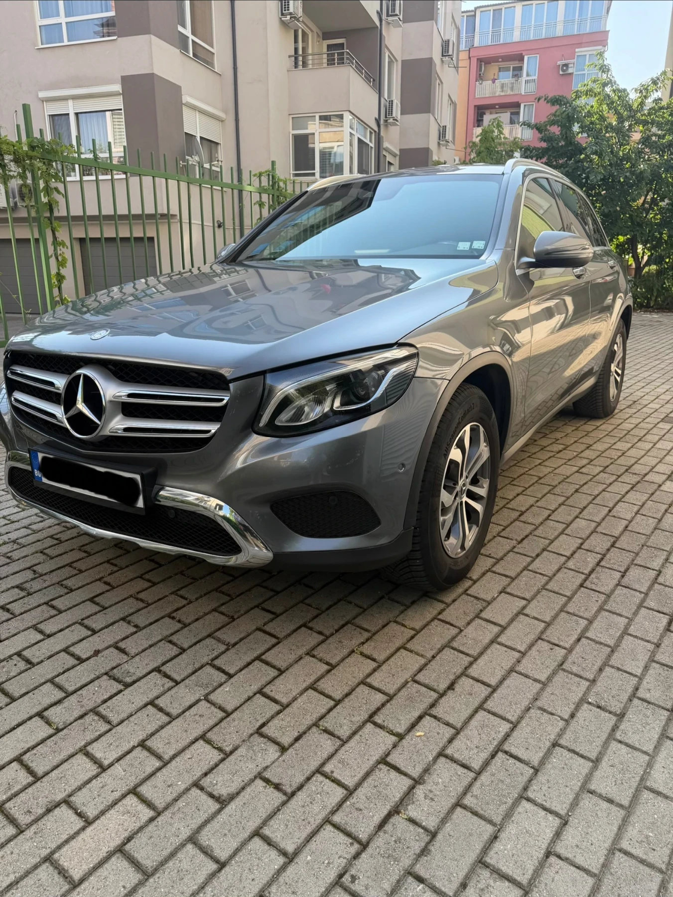 Mercedes-Benz GLC 220 Mercedes-Benz GLC 220 4MATIC, снимка 3 - Автомобили и джипове - 55386650