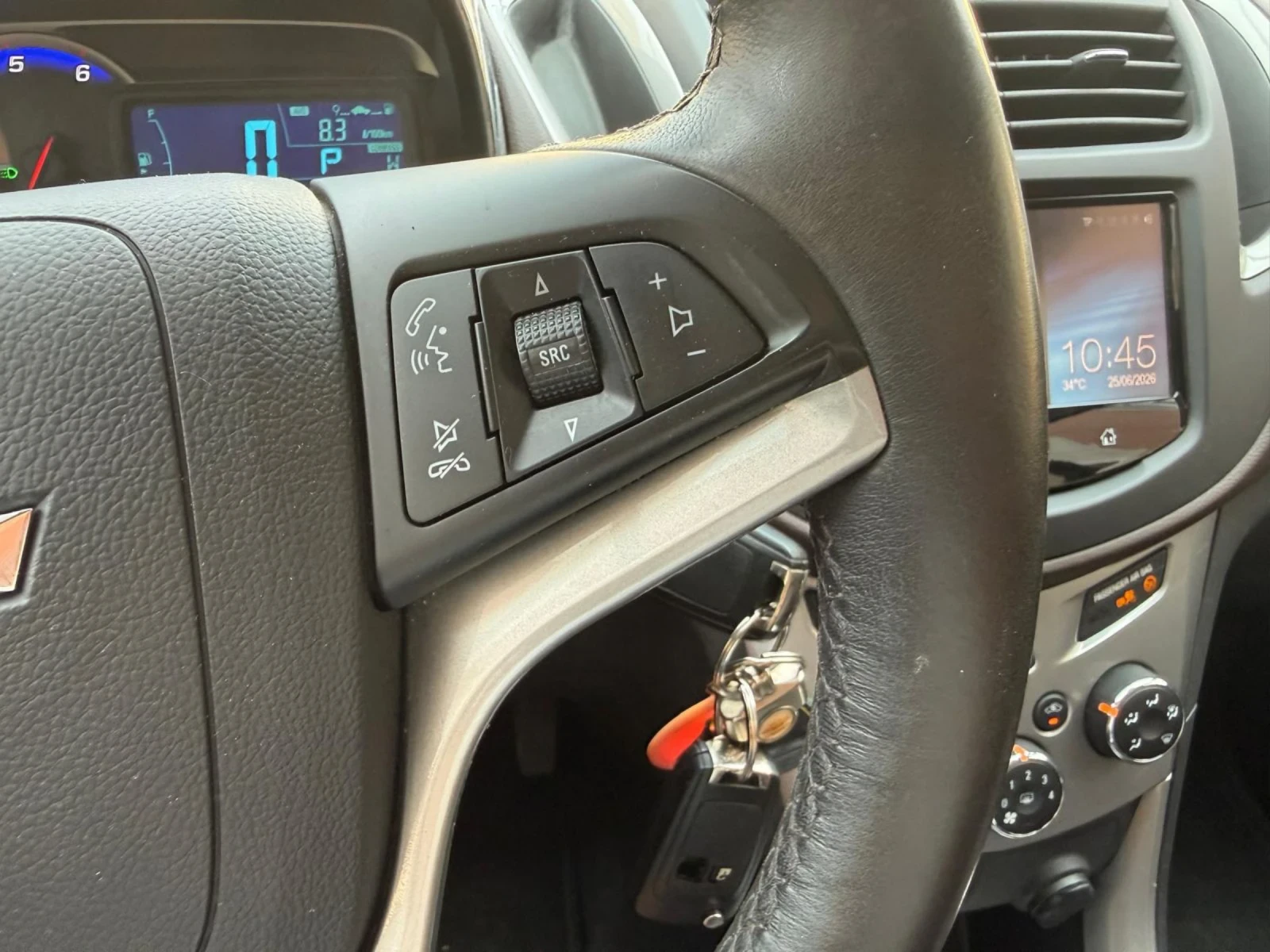 Chevrolet Trax, снимка 14 - Автомобили и джипове - 55381588