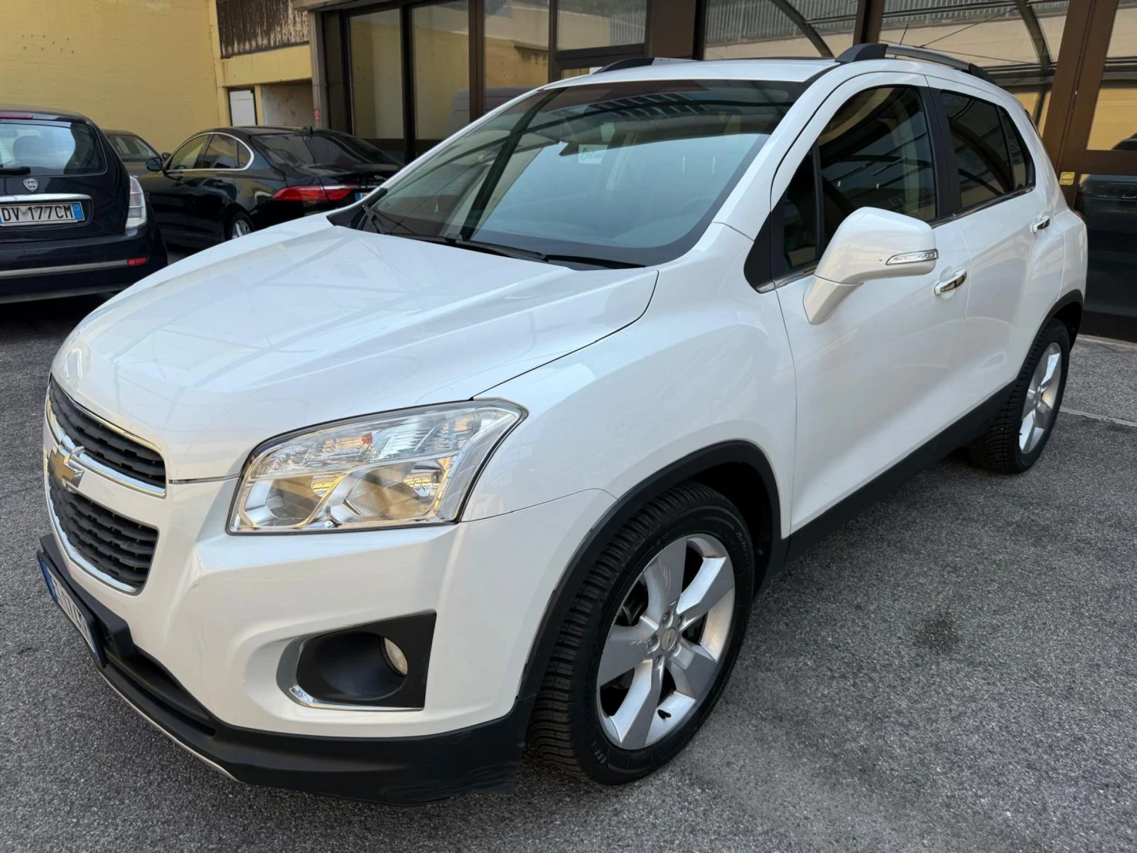 Chevrolet Trax, снимка 3 - Автомобили и джипове - 55381588