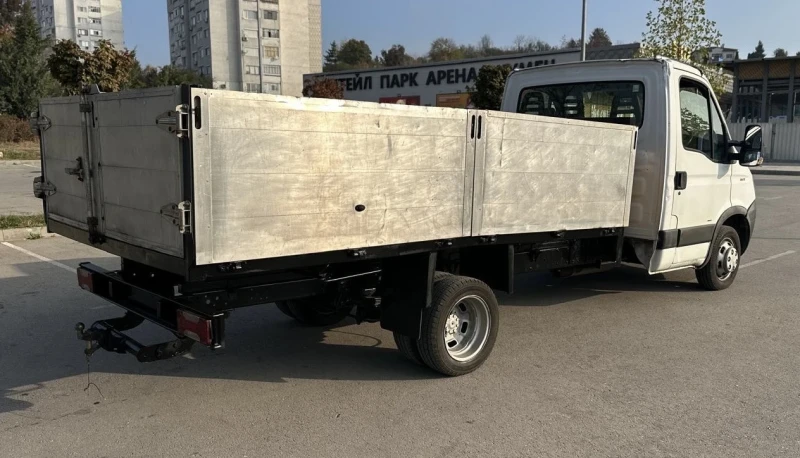 Iveco Daily Самосвал 3.60м/2.10м, снимка 9 - Бусове и автобуси - 47709268