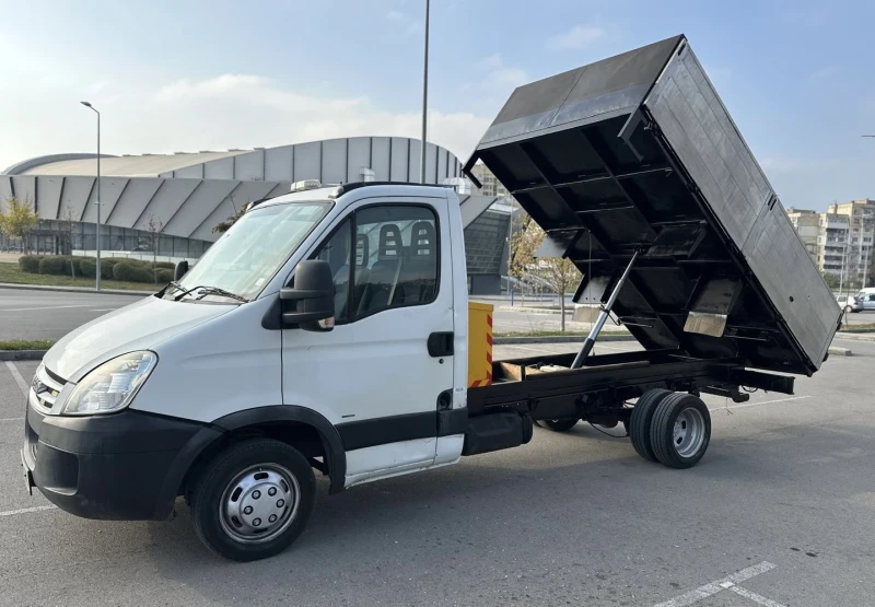 Iveco Daily Самосвал 3.60м/2.10м, снимка 4 - Бусове и автобуси - 47709268