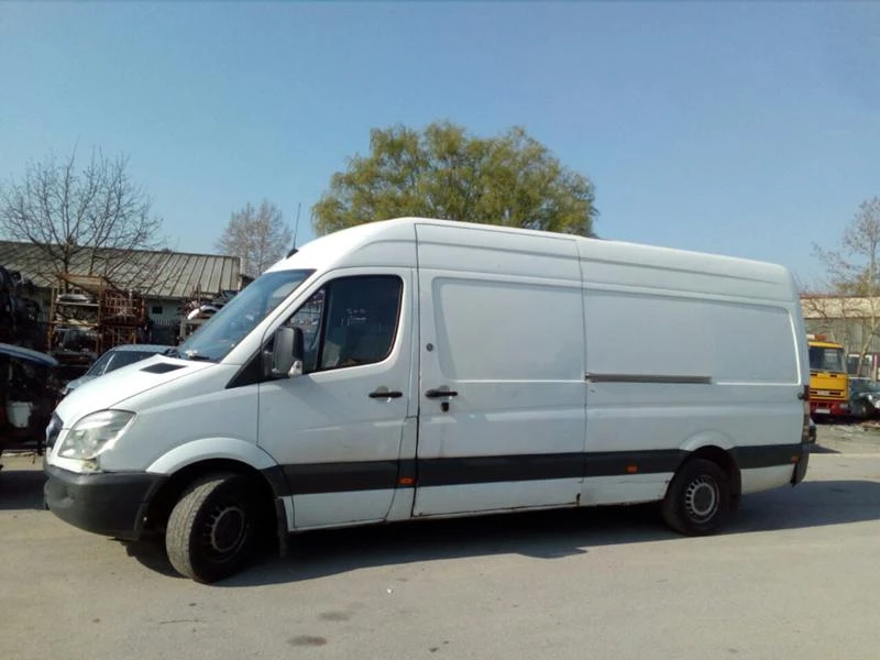 Mercedes-Benz Sprinter 2.2CDI, снимка 2 - Бусове и автобуси - 25109771