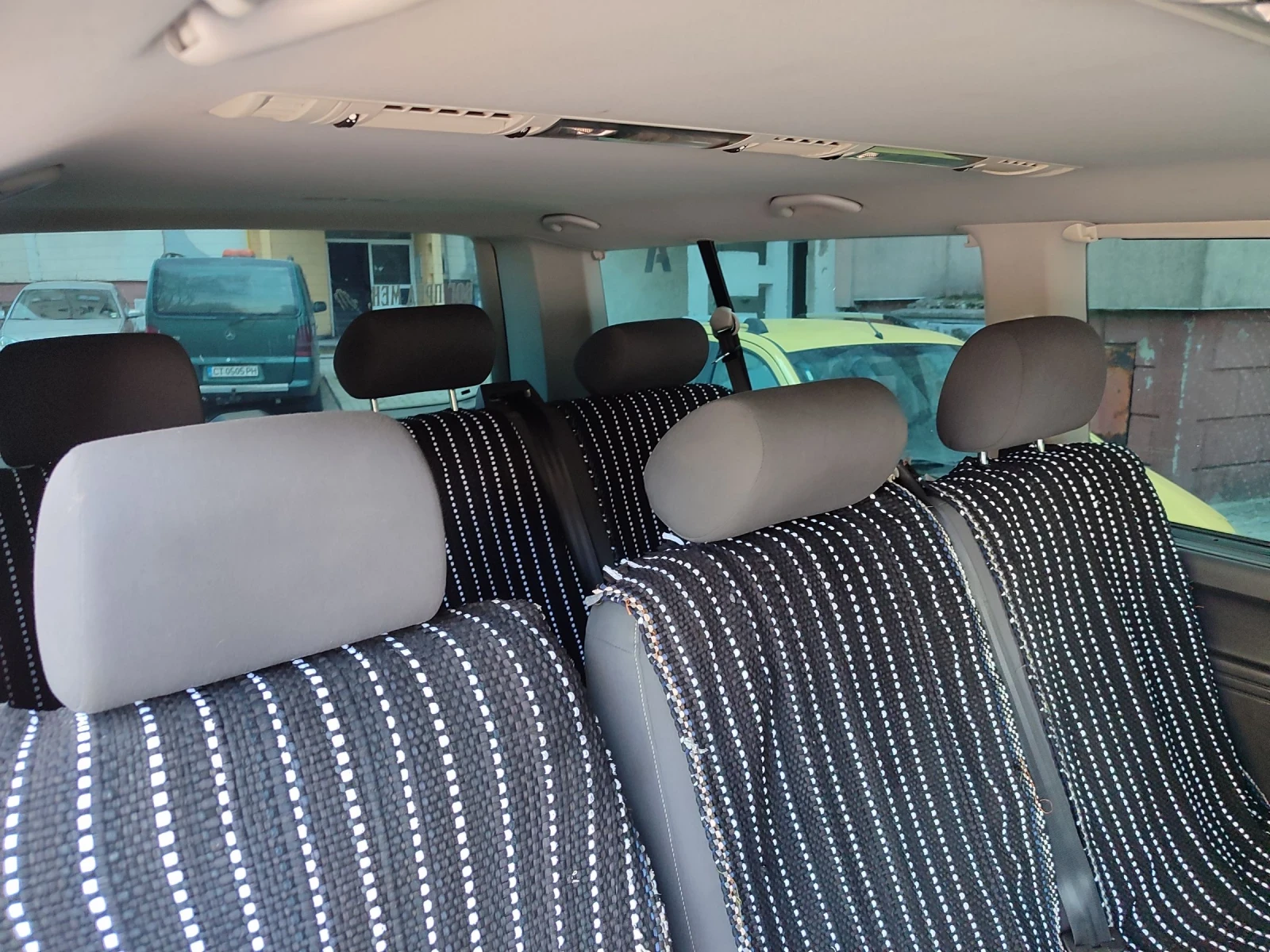 VW Caravelle  - изображение 6