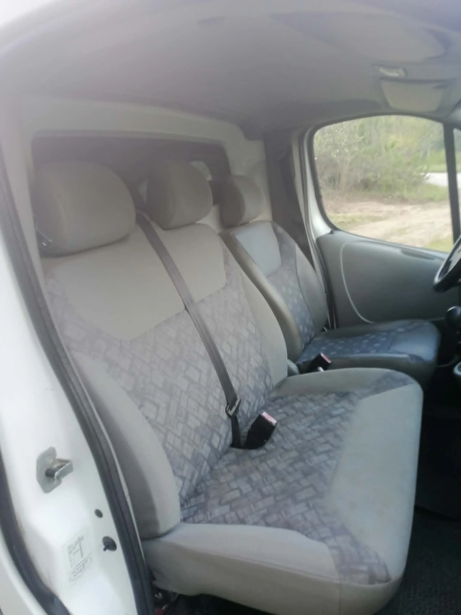 Opel Vivaro, снимка 3 - Бусове и автобуси - 54422583