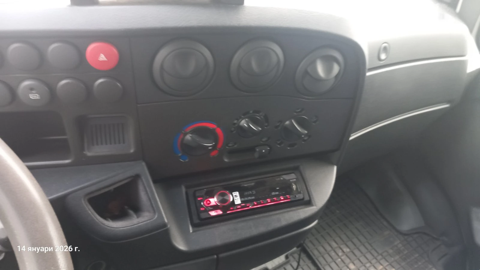 Iveco Daily 35S13, снимка 11 - Бусове и автобуси - 55513488