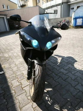 Yamaha YZF-R1, снимка 6