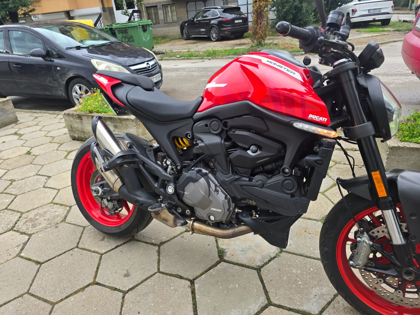 Ducati Monster  598 км от нов , снимка 6 - Мотоциклети и мототехника - 54931303