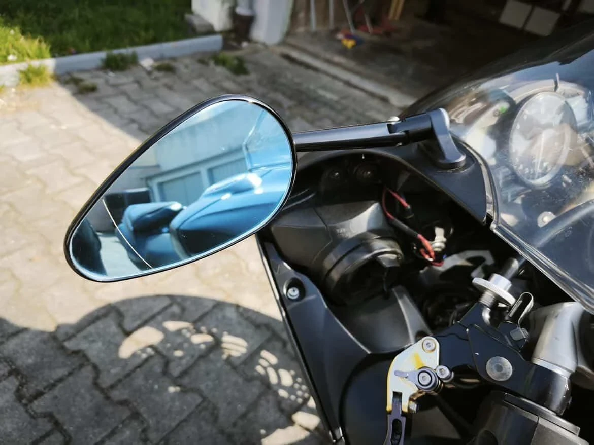Yamaha YZF-R1, снимка 2 - Мотоциклети и мототехника - 55515508