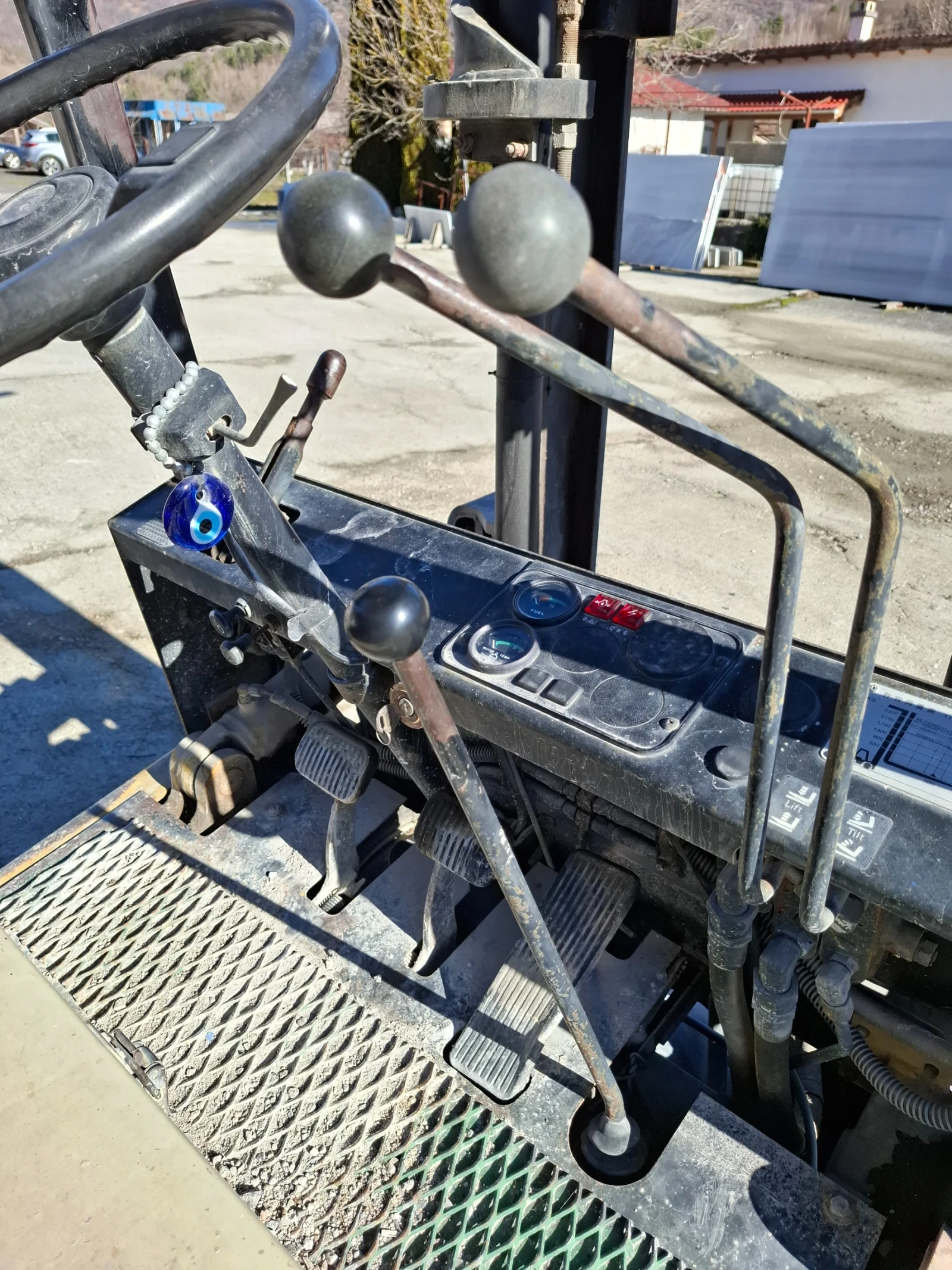 ������� Yale ������ | Mobile.bg � ����������� 4