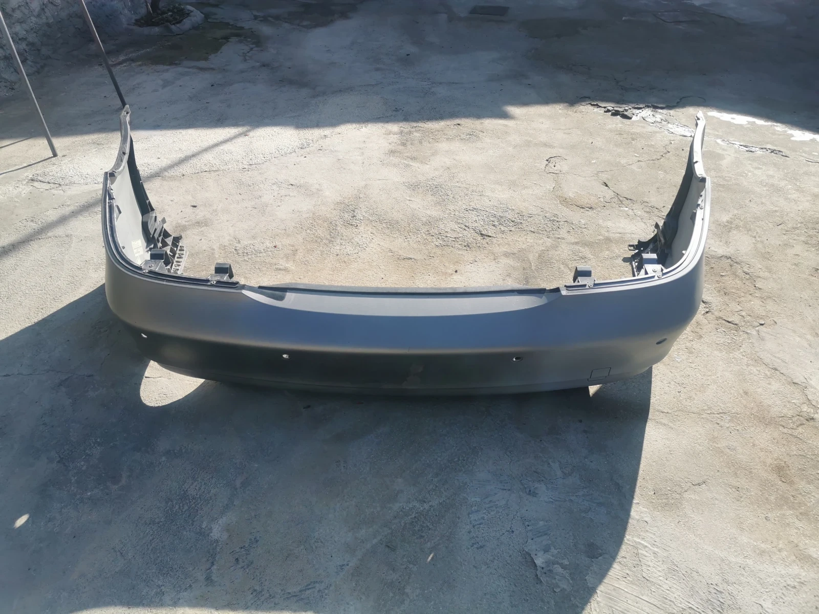 ����� ����� �� �������� CLS  2009� | Mobile.bg � ����������� 5