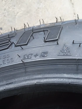 Гуми Всесезонни 235/60R18, снимка 10 - Гуми и джанти - 49047877