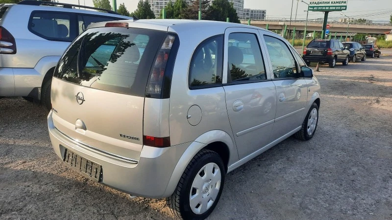 Opel Meriva 1.3cdti, снимка 4 - Автомобили и джипове - 41543801