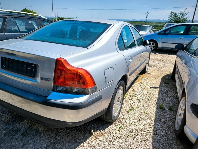 Volvo S60 2.0T, снимка 5 - Автомобили и джипове - 46019552