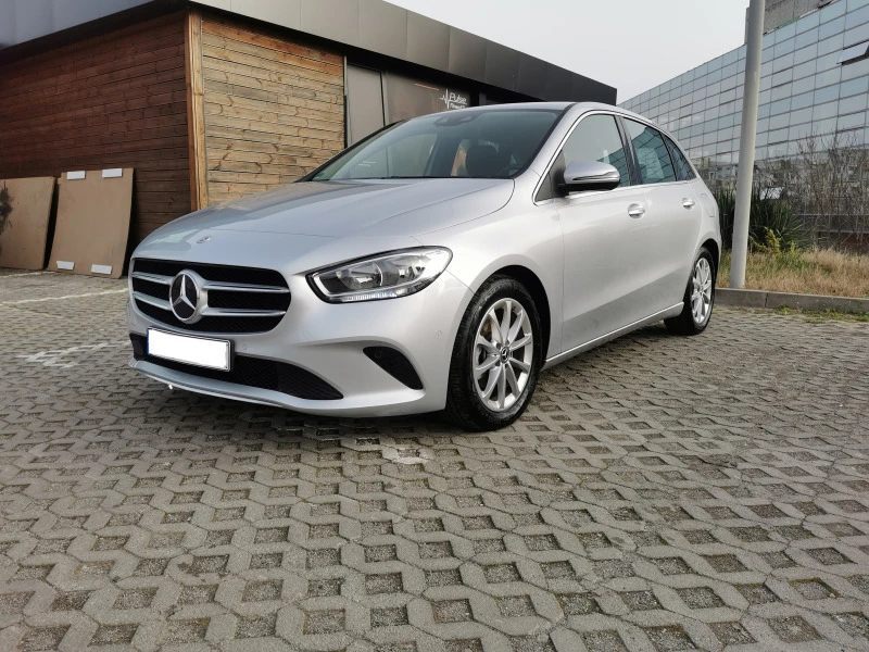 Mercedes-Benz B 180, снимка 1 - Автомобили и джипове - 46967865