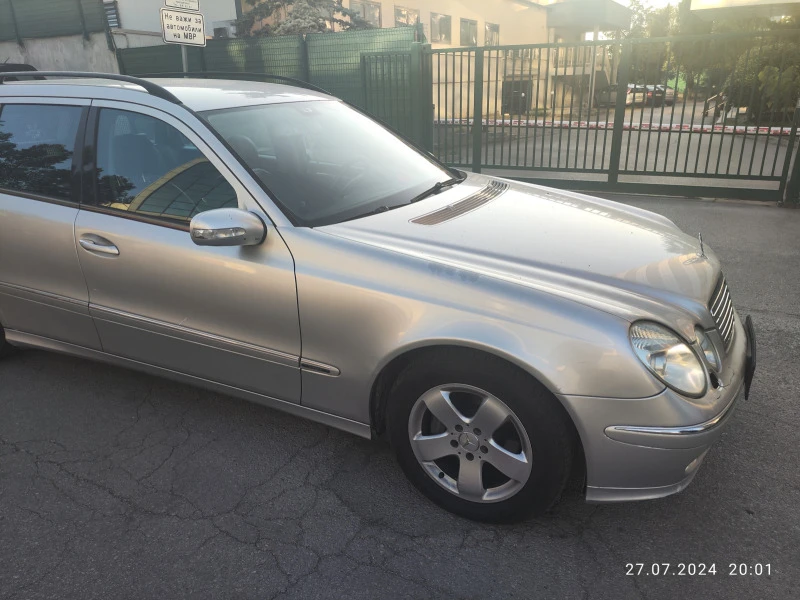 Mercedes-Benz E 280, снимка 6 - Автомобили и джипове - 47613800