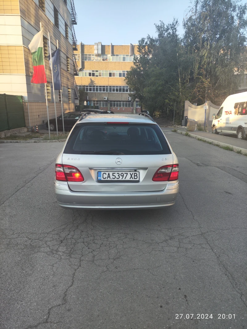 Mercedes-Benz E 280, снимка 4 - Автомобили и джипове - 47613800