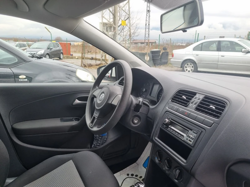 VW Polo 50 000 KM, снимка 14 - Автомобили и джипове - 48389856