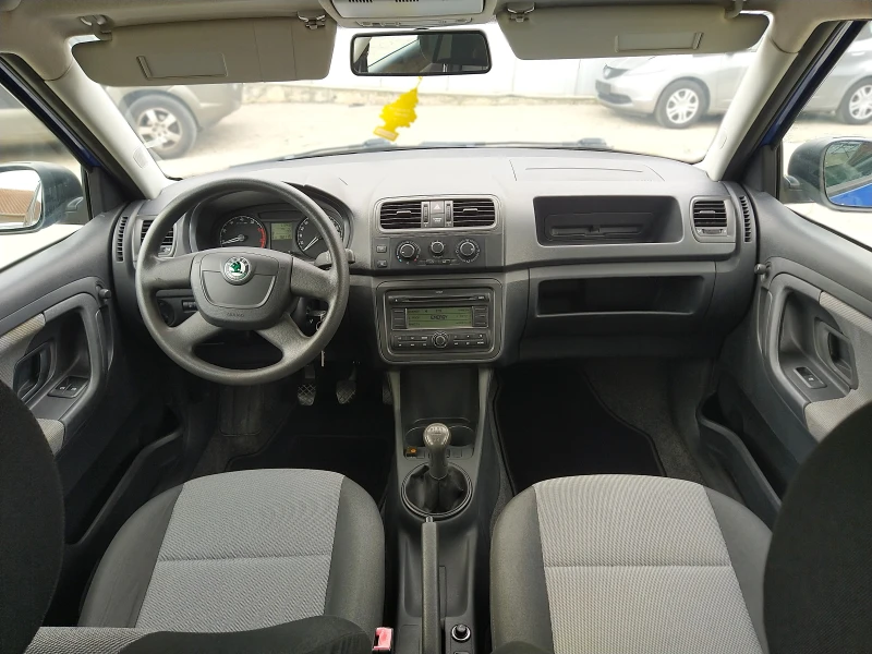 Skoda Fabia 1.4 Газ, снимка 9 - Автомобили и джипове - 48415877