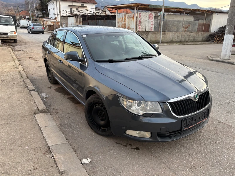 Skoda Superb 2.0 tdi, снимка 4 - Автомобили и джипове - 49440826