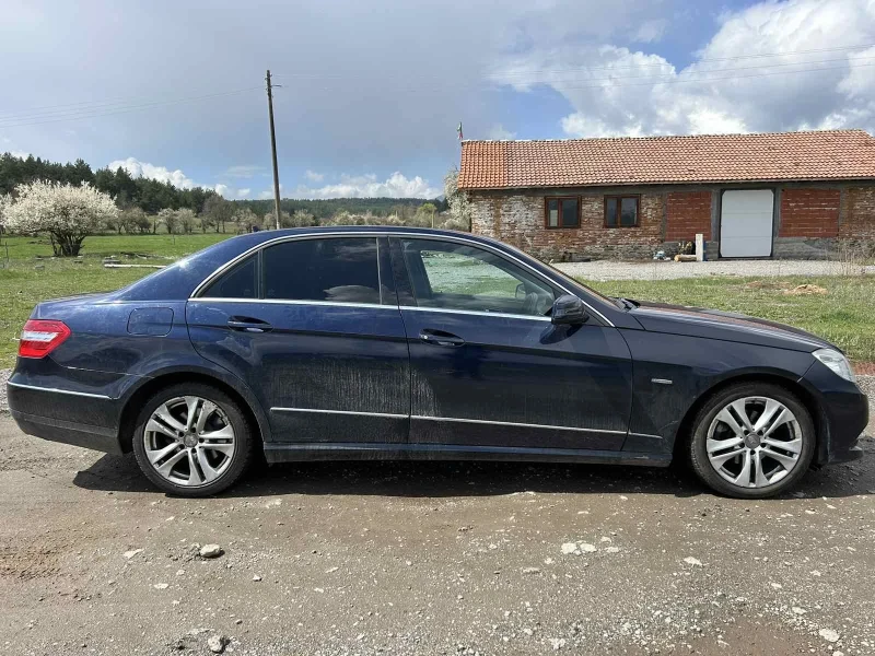 Mercedes-Benz E 220 ОМ 651, снимка 2 - Автомобили и джипове - 52833638