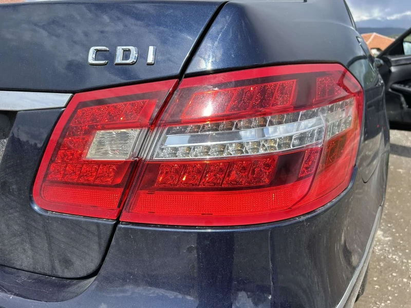 Mercedes-Benz E 220 ОМ 651, снимка 7 - Автомобили и джипове - 52833638