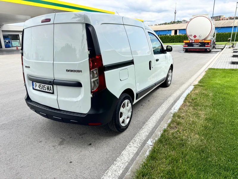 Dacia Dokker 1.5dci ОБСЛУЖЕНА!!!КЛИМАТИК!!!ТОП!!!, снимка 4 - Автомобили и джипове - 52447710