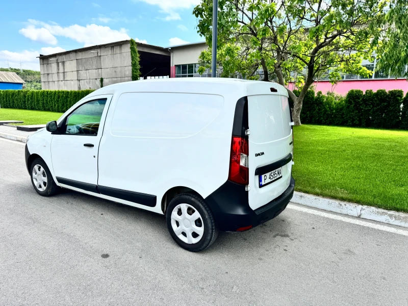 Dacia Dokker 1.5dci ОБСЛУЖЕНА!!!КЛИМАТИК!!!ТОП!!!, снимка 3 - Автомобили и джипове - 52447710