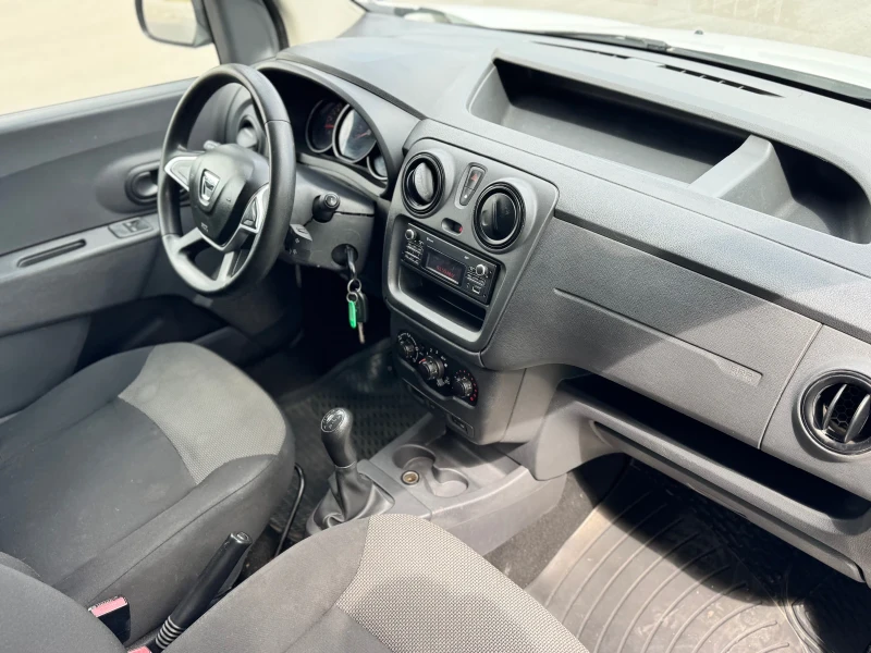 Dacia Dokker 1.5dci ОБСЛУЖЕНА!!!КЛИМАТИК!!!ТОП!!!, снимка 8 - Автомобили и джипове - 52447710