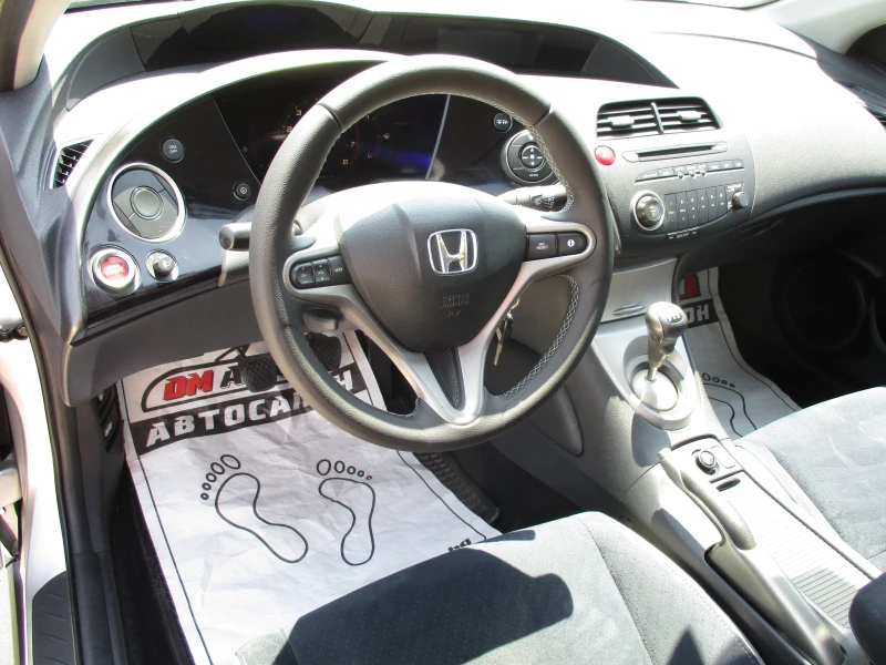 Honda Civic 1.4/БЕНЗИН/КАТО НОВА, снимка 10 - Автомобили и джипове - 50574397